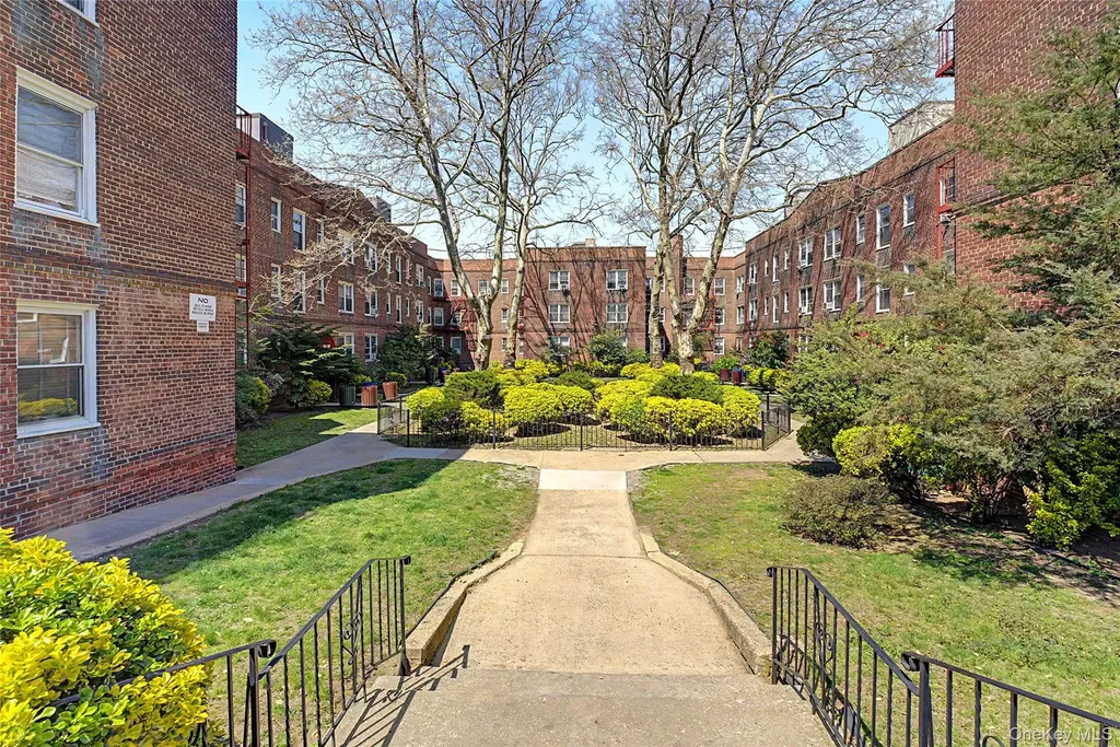 14137 79th Avenue Flushing NY 11367