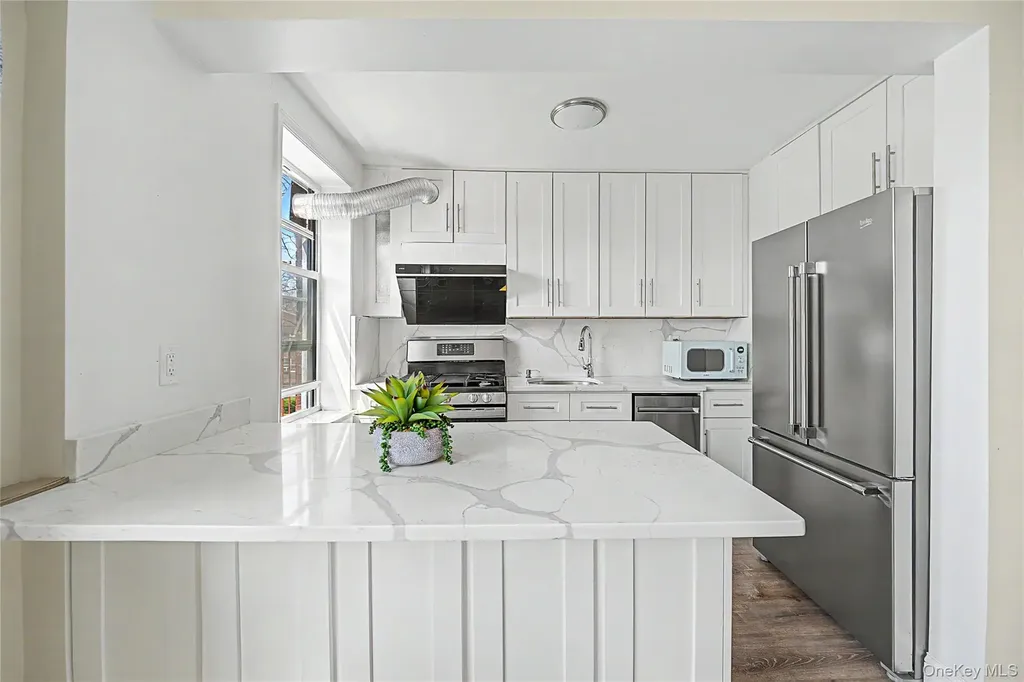 14137 79th Avenue Flushing NY 11367