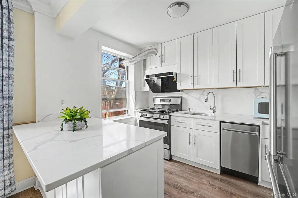14137 79th Avenue Flushing NY 11367