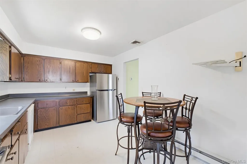 47 Stonehouse Road Somers NY 10589