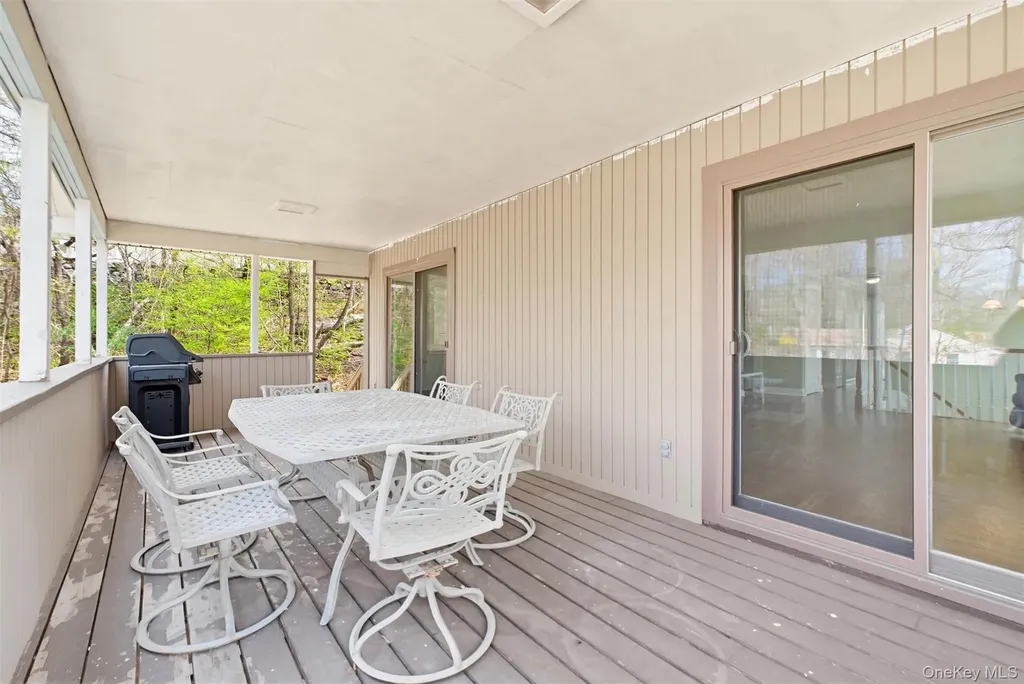 47 Stonehouse Road Somers NY 10589