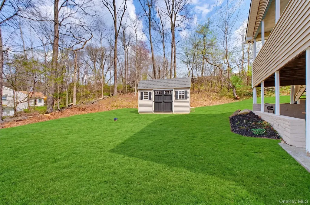 47 Stonehouse Road Somers NY 10589