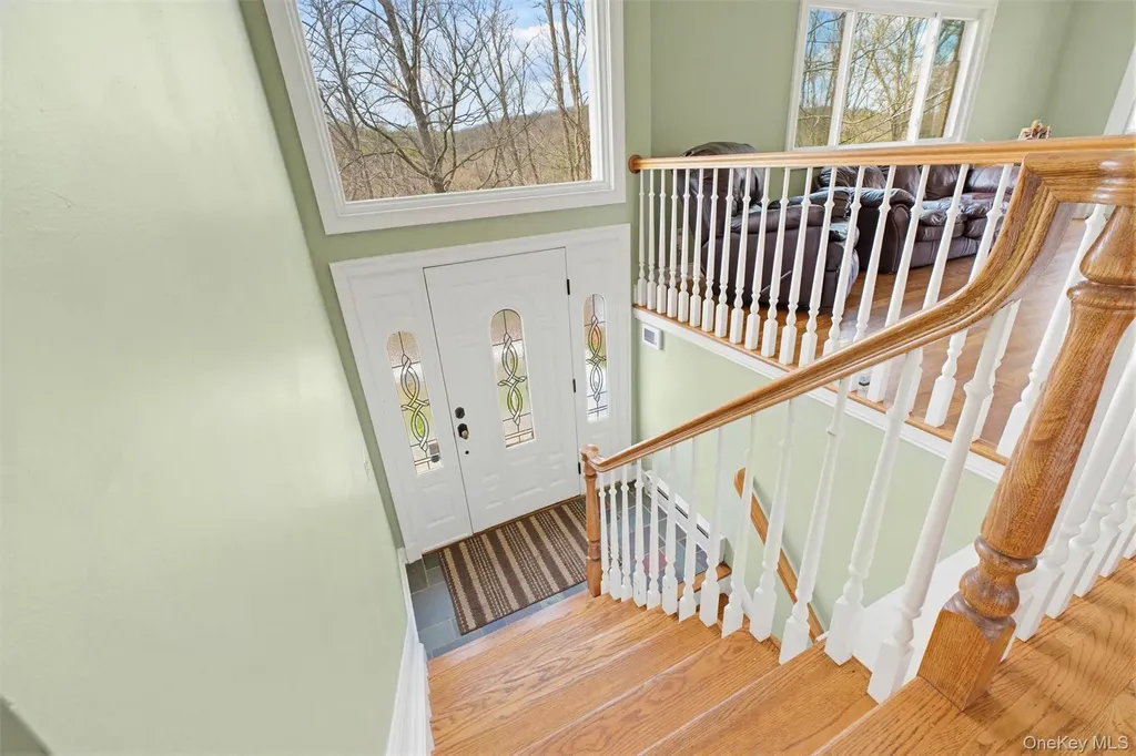 47 Stonehouse Road Somers NY 10589