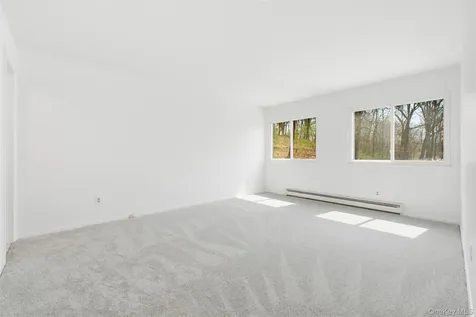 47 Stonehouse Road Somers NY 10589