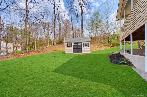 47 Stonehouse Road Somers NY 10589