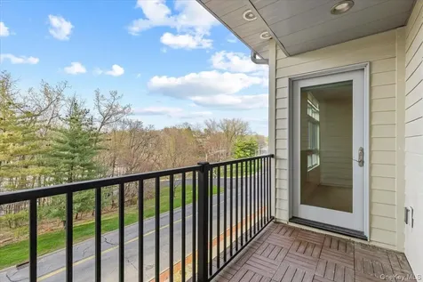 30 Beekman Street Beacon NY 12508