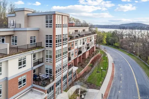 30 Beekman Street Beacon NY 12508