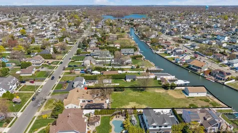 119 Ocean Avenue Massapequa NY 11758