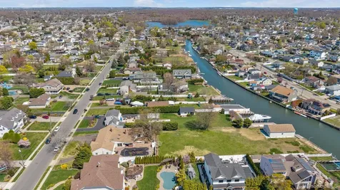 119 Ocean Avenue Massapequa NY 11758