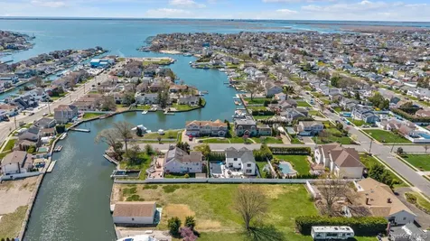 119 Ocean Avenue Massapequa NY 11758