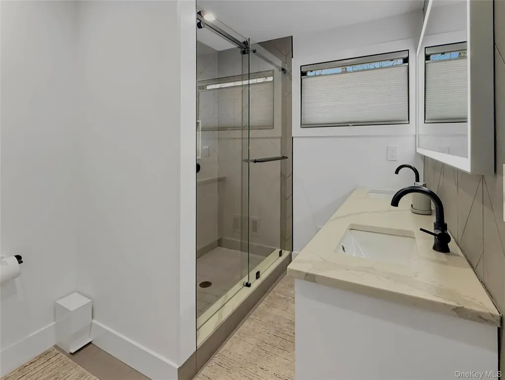 12 Hudson River Lane Garrison NY 10524