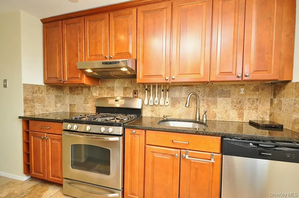 240 Garth Road Scarsdale NY 10583