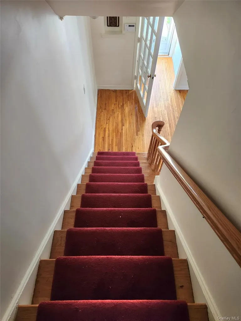 142 Morris Parkway Valley Stream NY 11580