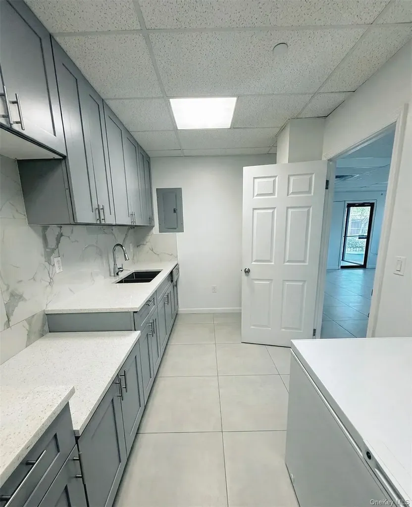 13646 41st Avenue Flushing NY 11355