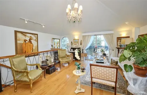 84-34 120 Street Kew Gardens NY 11415