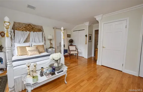 84-34 120 Street Kew Gardens NY 11415