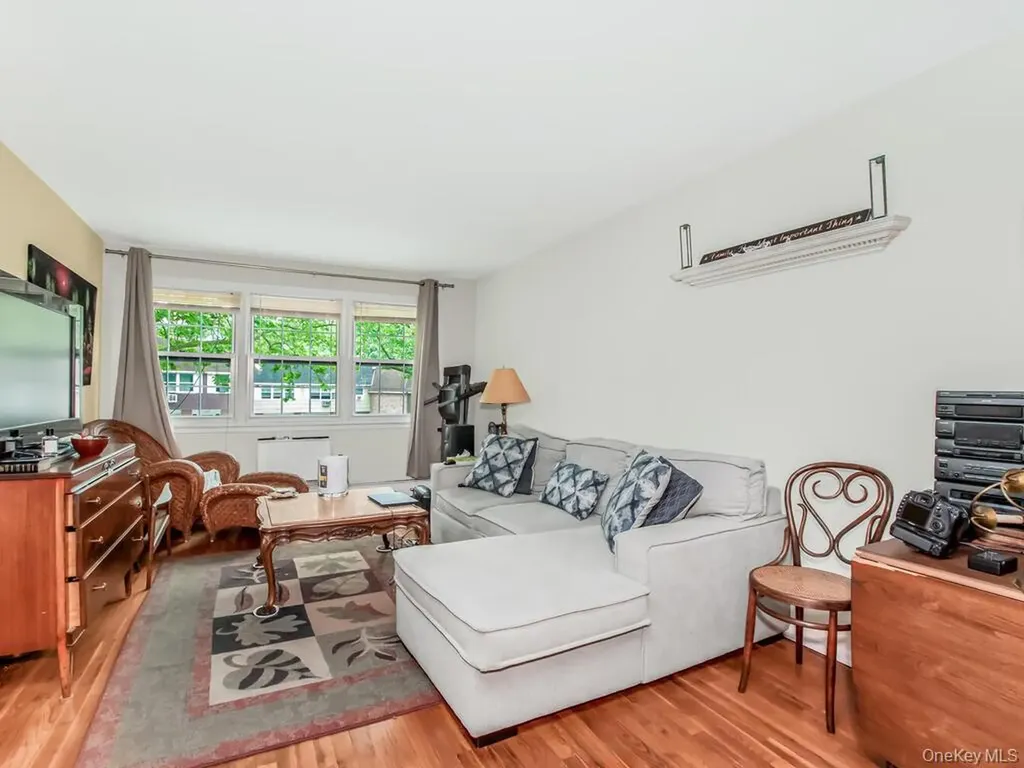24021 68th Avenue Little Neck NY 11362