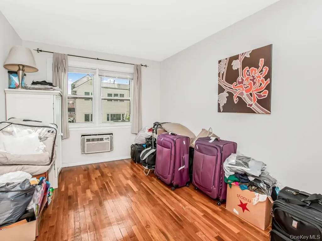 24021 68th Avenue Little Neck NY 11362