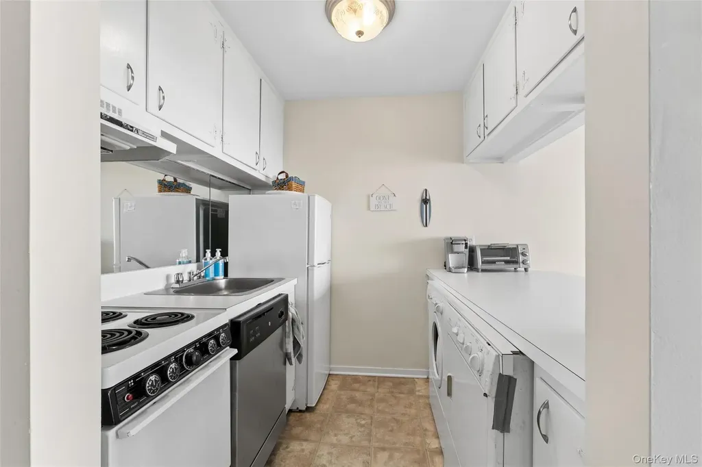 274 Dune Road Westhampton Beach NY 11978