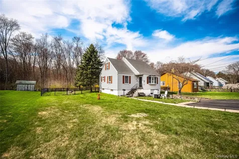 36 Edgewood Road Cortlandt Manor NY 10567
