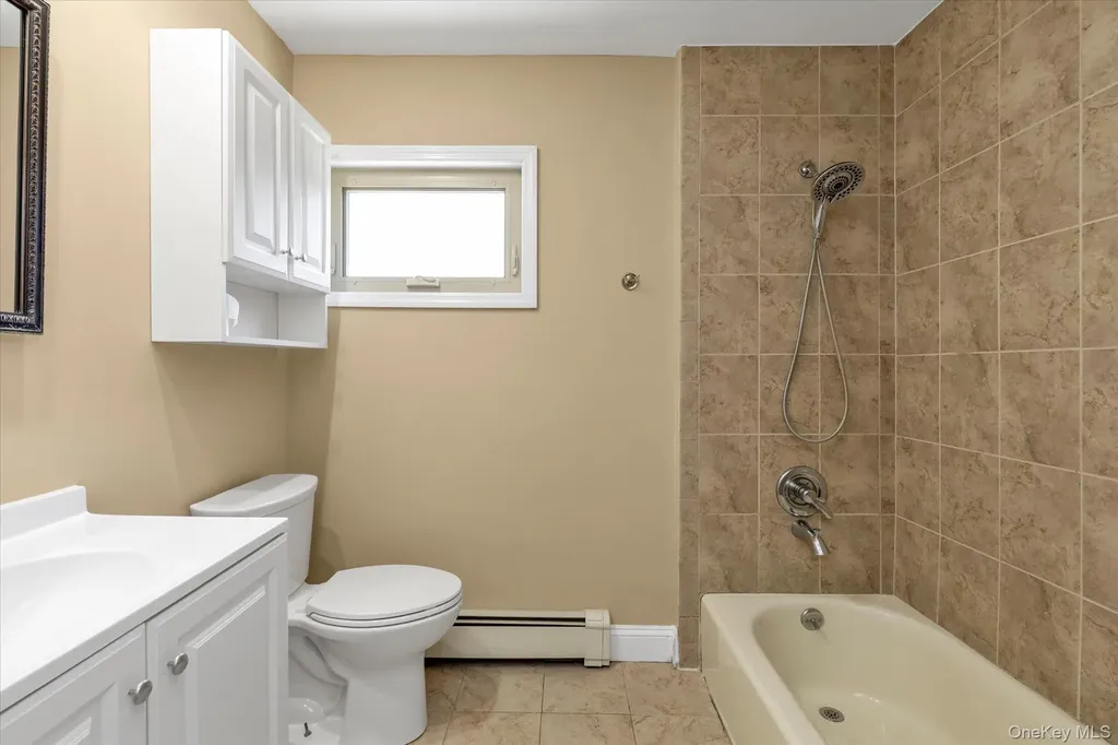 4 Rose Street Oceanside NY 11572