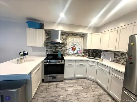 15 Bay 20th Street Brooklyn NY 11214