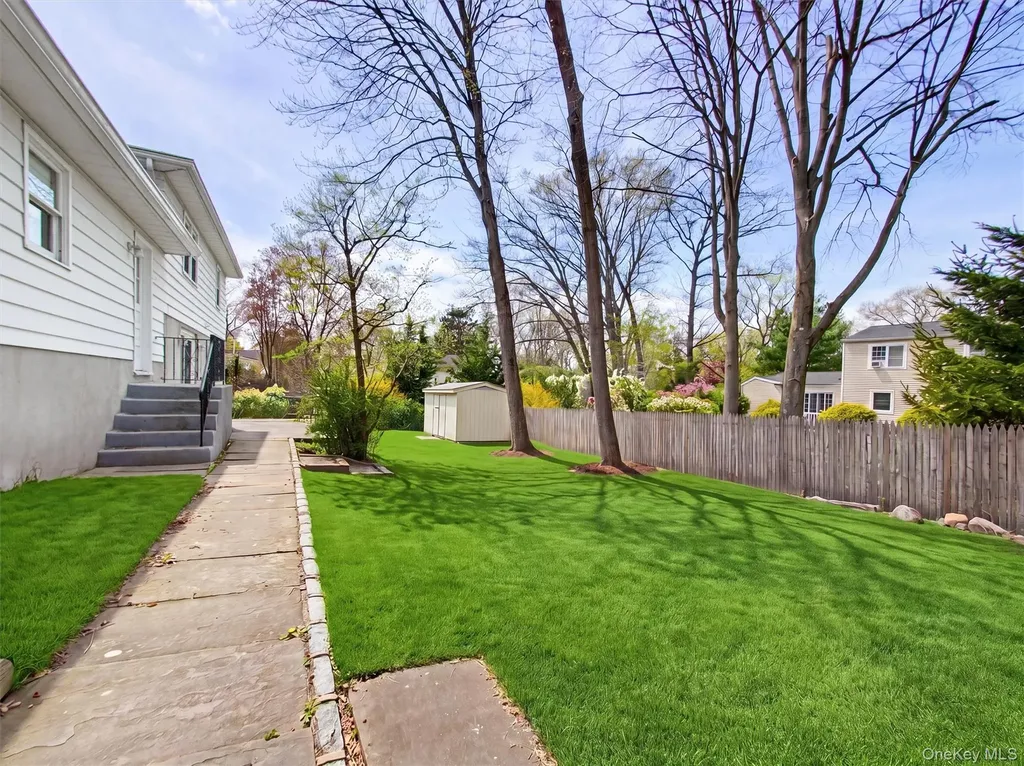 11 Willow Drive Suffern NY 10901