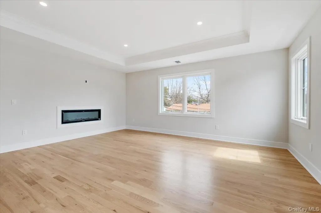 2 Winters Court Plainview NY 11803