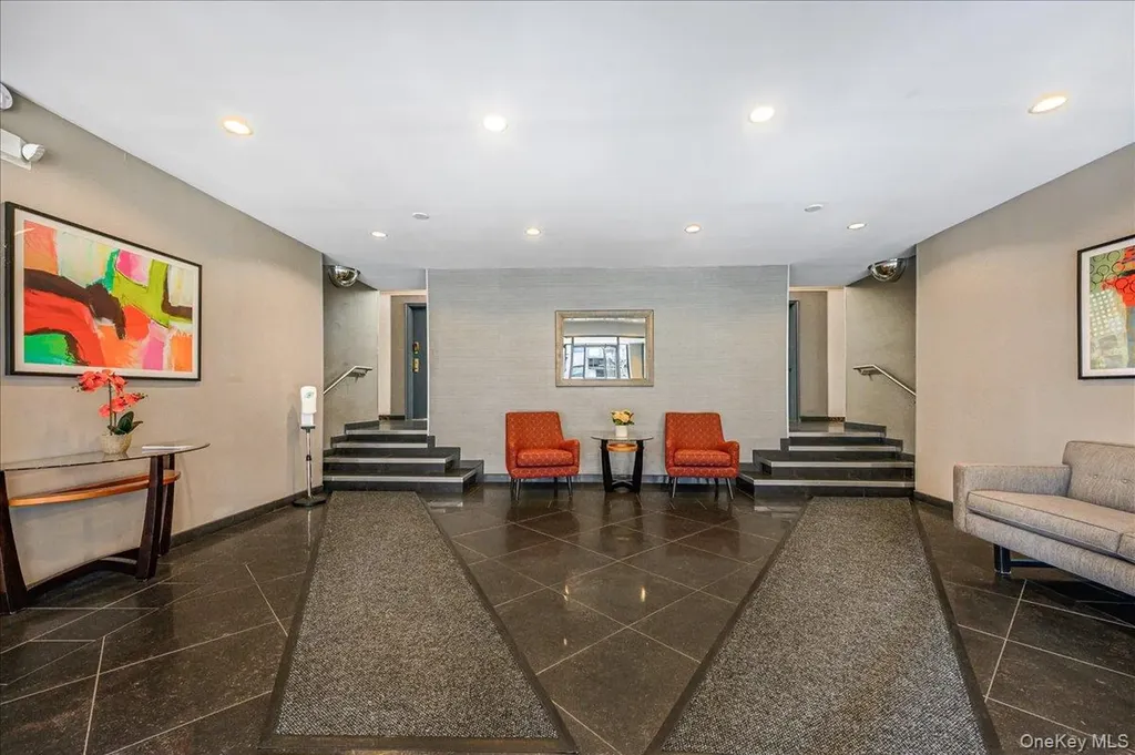 4 Birchwood Mineola NY 11501