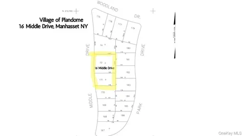 16 Middle Drive Manhasset NY 11030