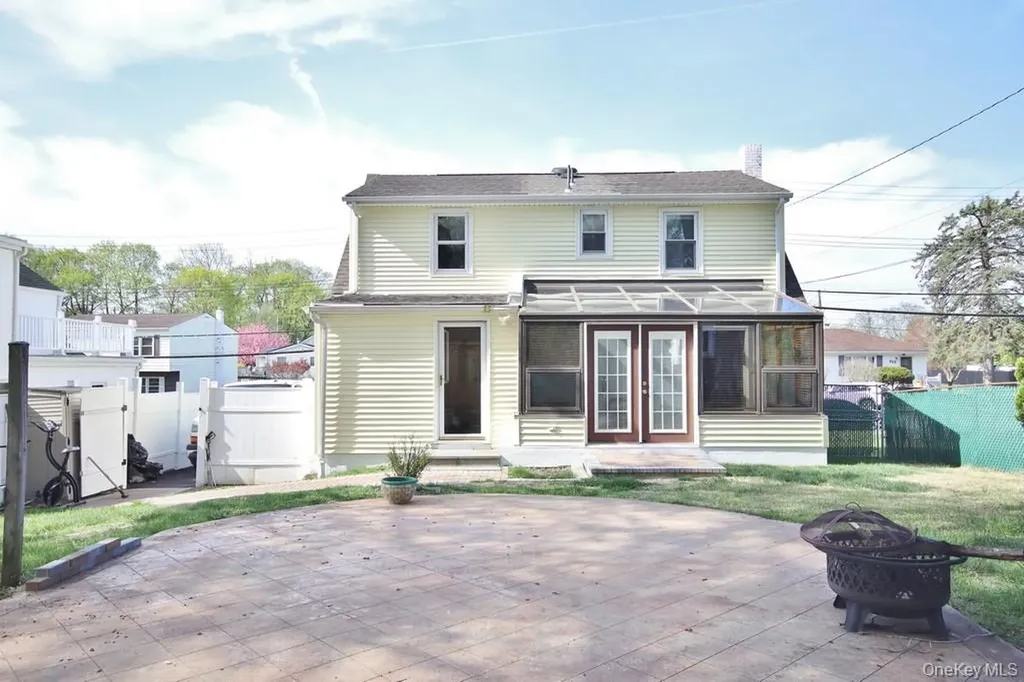 123 14th Street Verplanck NY 10596