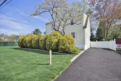 123 14th Street Verplanck NY 10596