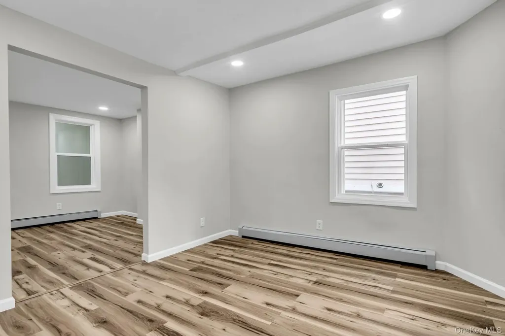44 Glenwood Avenue Poughkeepsie NY 12603