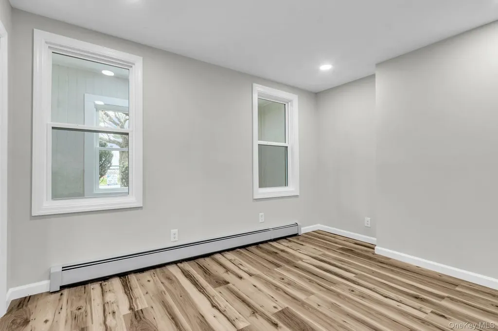44 Glenwood Avenue Poughkeepsie NY 12603