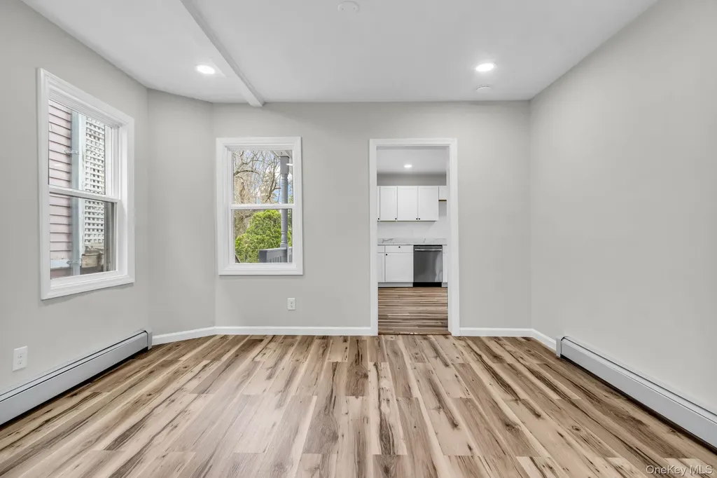 44 Glenwood Avenue Poughkeepsie NY 12603