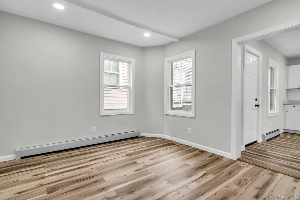 44 Glenwood Avenue Poughkeepsie NY 12603