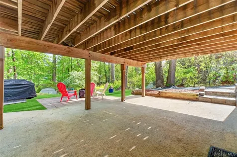 25 High Road Montrose NY 10567