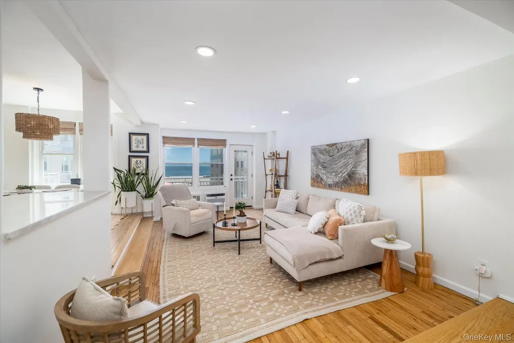 522 Shore Road Long Beach NY 11561