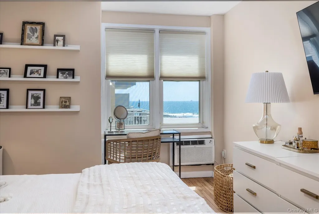 522 Shore Road Long Beach NY 11561