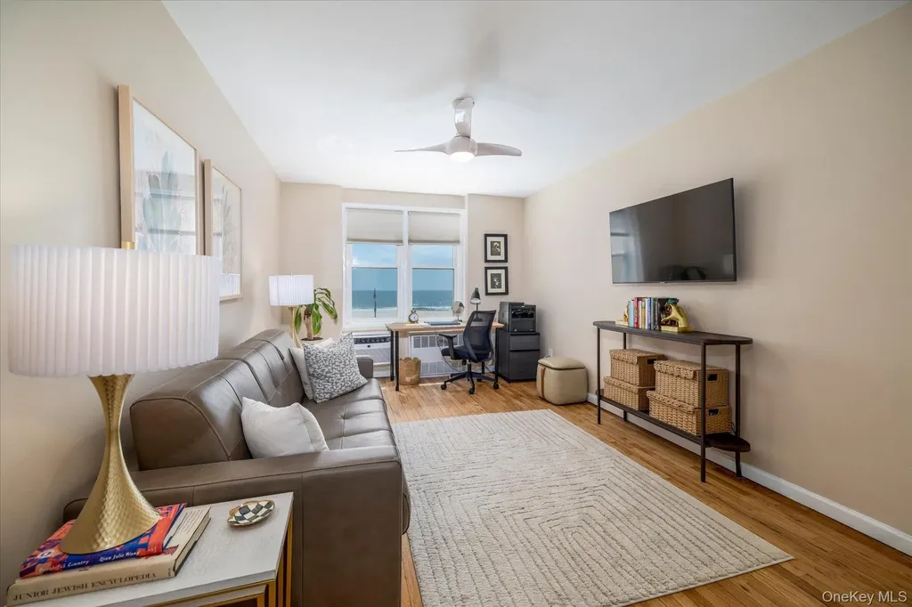 522 Shore Road Long Beach NY 11561