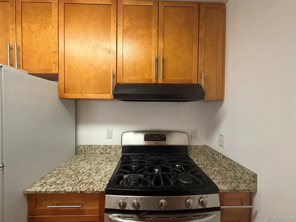40-26 College Point Flushing NY 11354