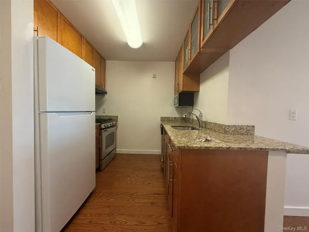40-26 College Point Flushing NY 11354