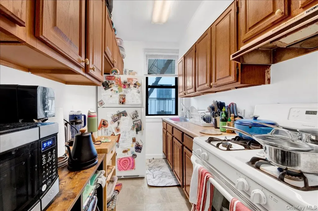 7 Greenridge Avenue White Plains NY 10605