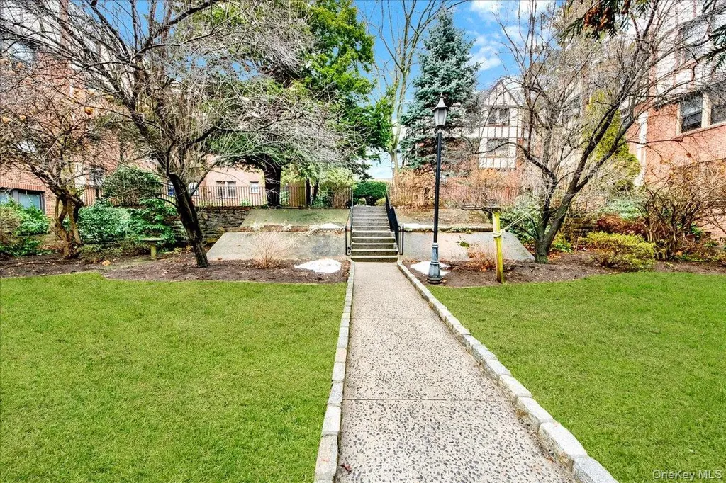 7 Greenridge Avenue White Plains NY 10605