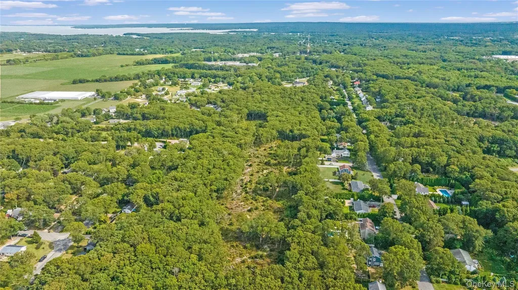Midway Drive Riverhead NY 11901