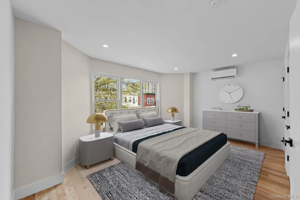 518 E 29th Street Brooklyn NY 11210