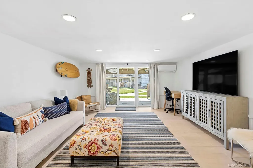 3004 Mitchell Road Westhampton Beach NY 11978