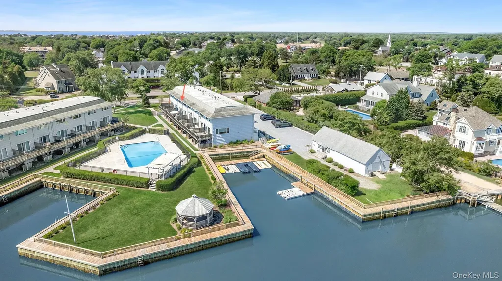 3004 Mitchell Road Westhampton Beach NY 11978