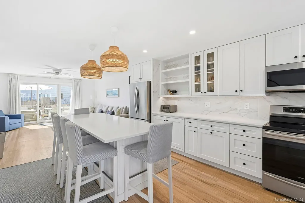 3004 Mitchell Road Westhampton Beach NY 11978