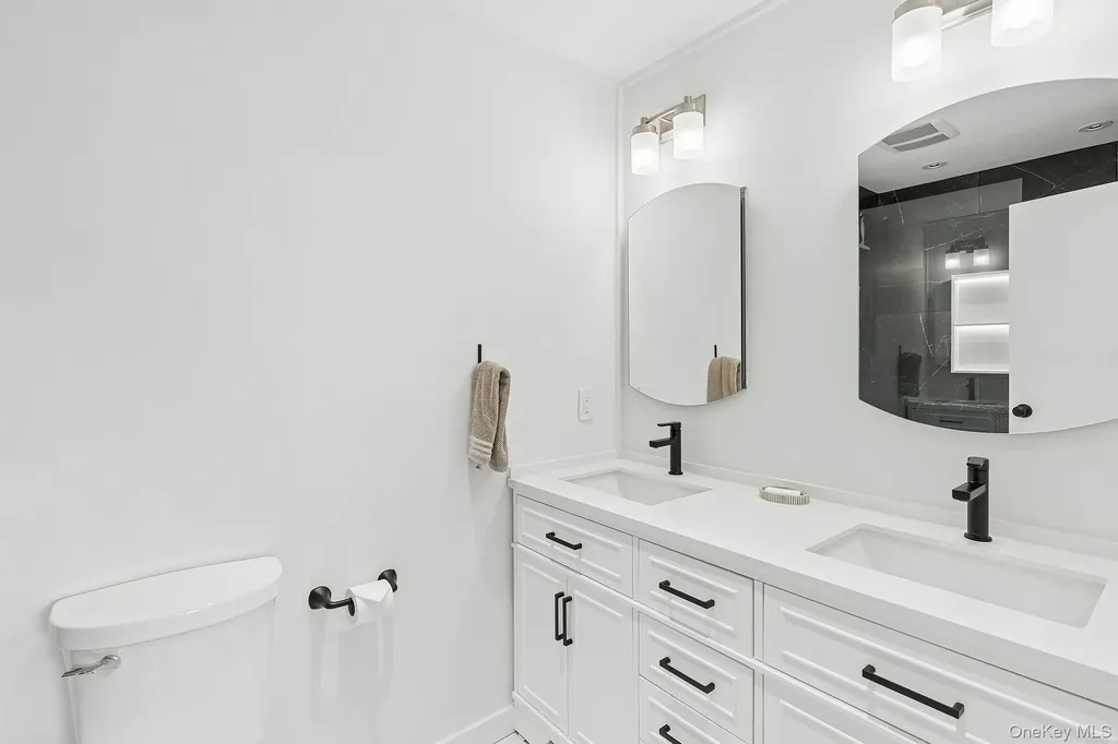 3004 Mitchell Road Westhampton Beach NY 11978